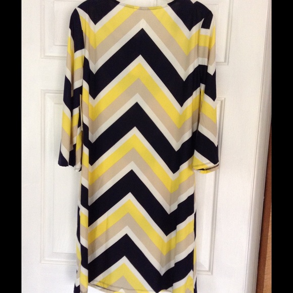 ๐ผHP 5/14๐ผPL Chevron Sheath Dress - Picture 4 of 4