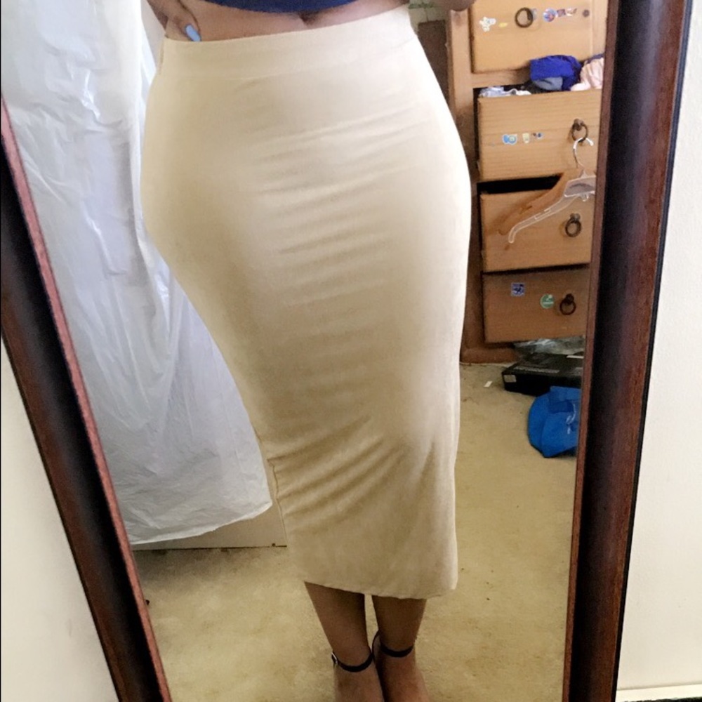 Pencil skirt