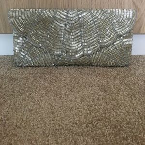 Small beaded clutch