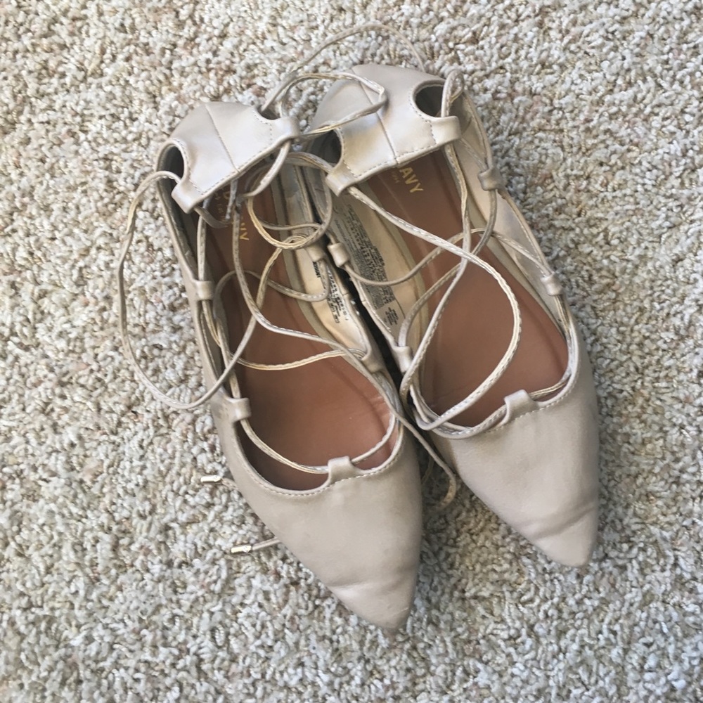 GUC nude Old Navy lace up pointed toe flats