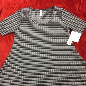 NWT LuLaRoe Perfect T, size Small