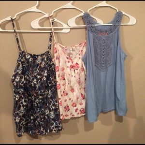 Tank top bundle!