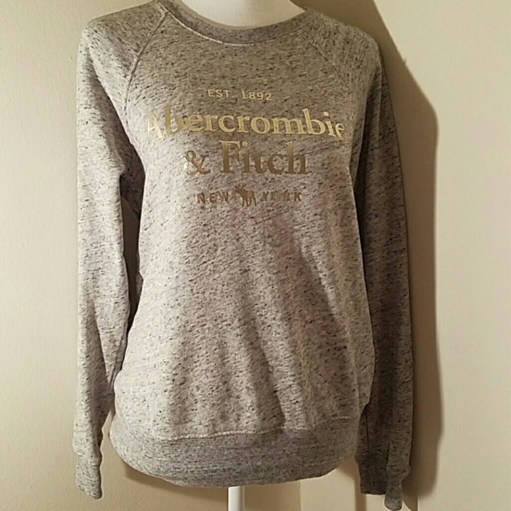 ISO Abercrombie sweatshirt with gold writing