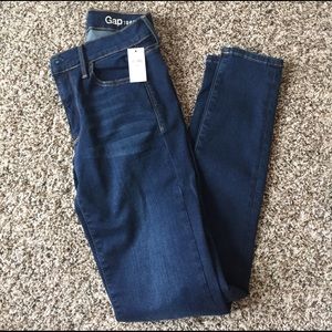NWT true skinny GAP jeans