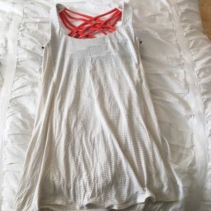 Lululemon Size 4 Wild Tank Top
