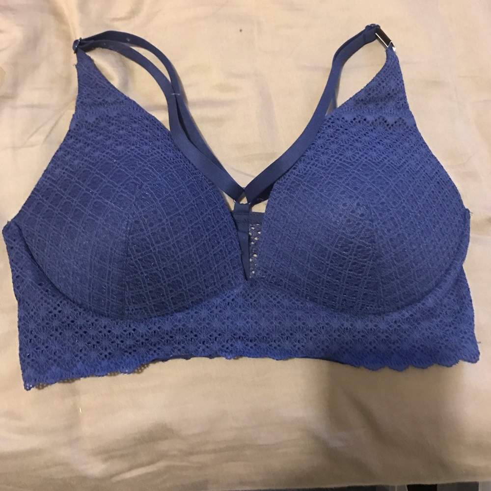Victoria's Secret bra (discontinued style)