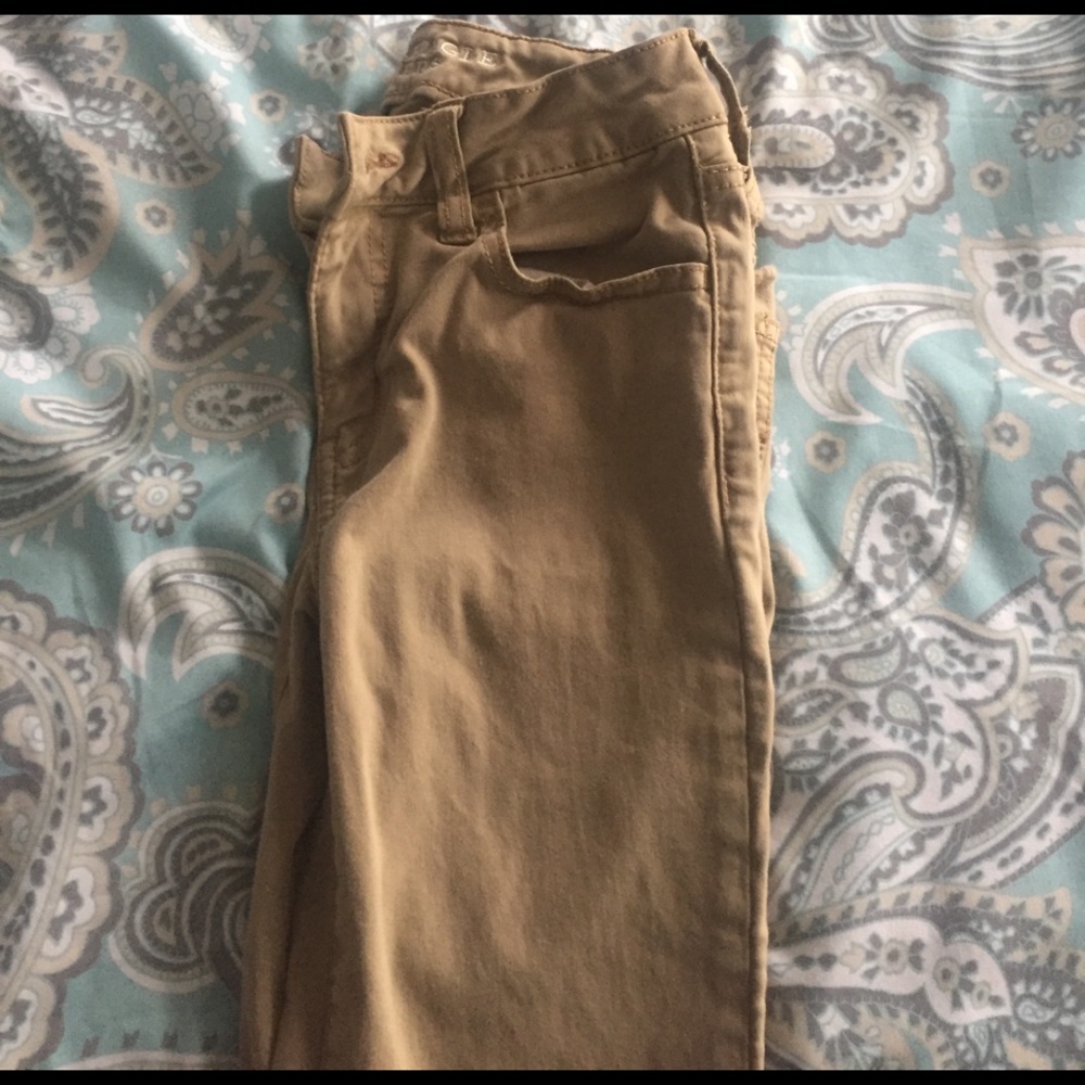 American eagle khakis. 0R