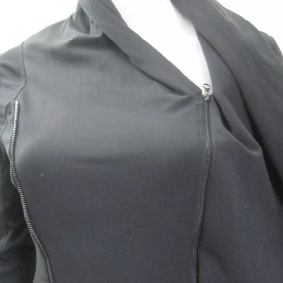 Lululemon Black Bhakti Jacket - Picture 4 of 4