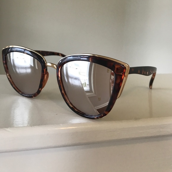 Free People Accessories - Free People Sunglasses