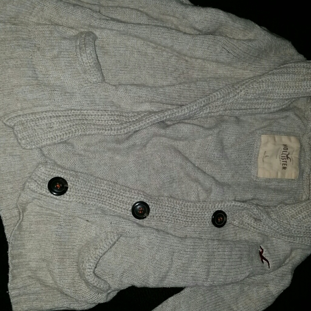 American Eagle sweater