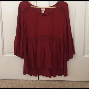 NWOT loose and flow blouse
