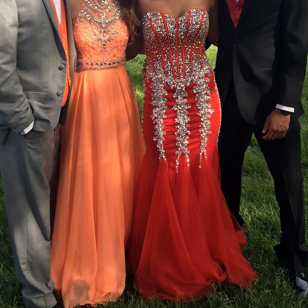 Elegant red mermaid prom dress