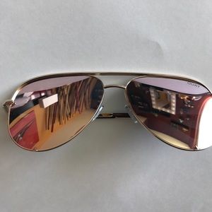 Desi x quay high key gold sunglasses