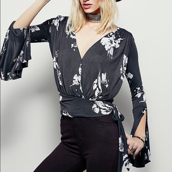 Free People Tops - Free people Fiona bell sleeve top