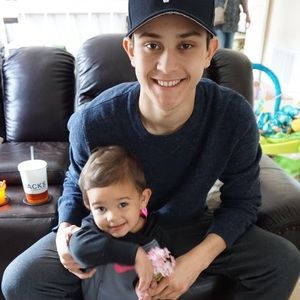 Meet your Posher, Johnny