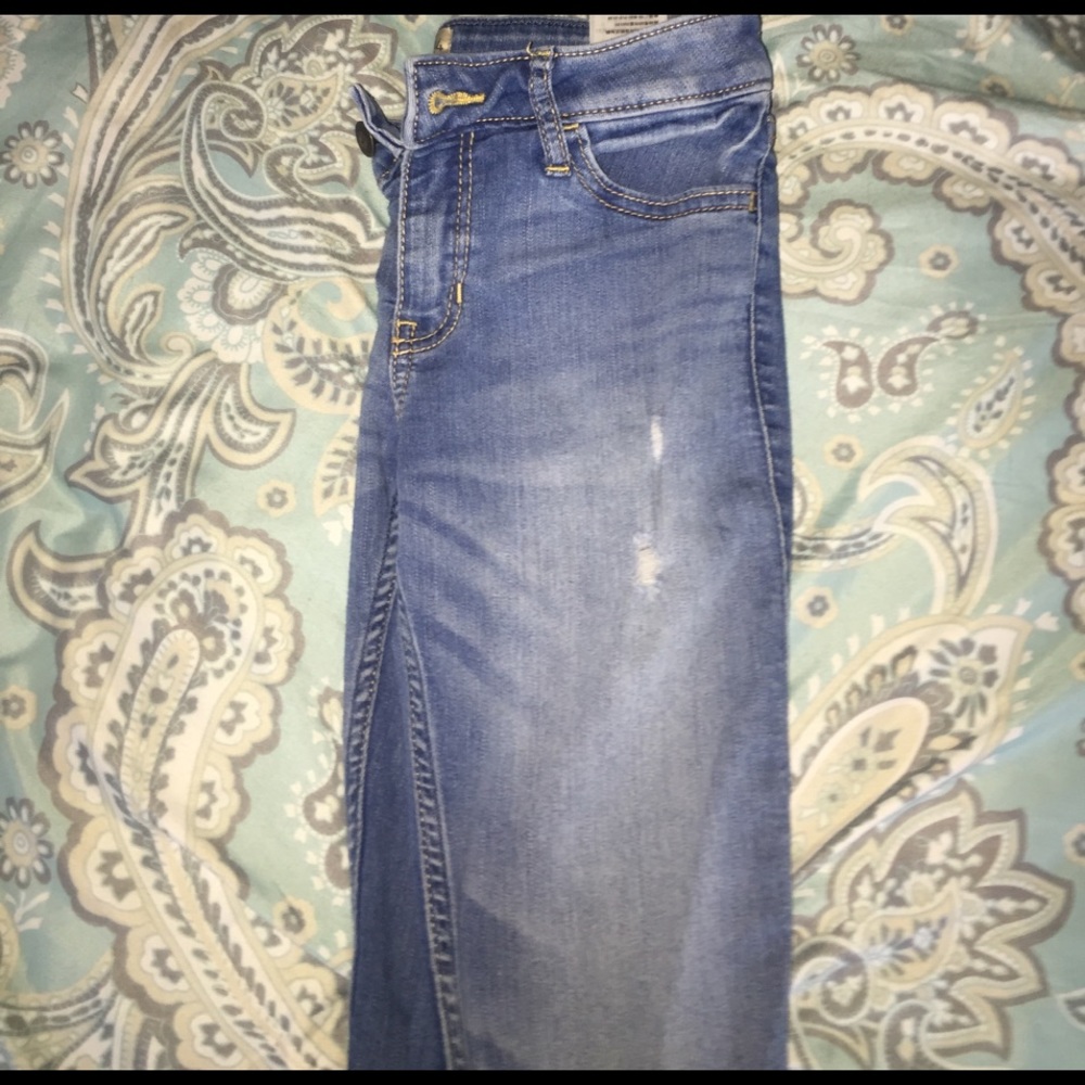 0R hollister skinny jeans
