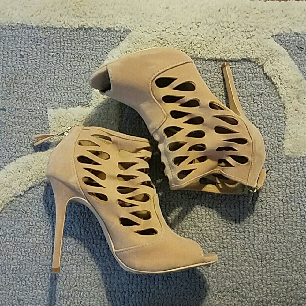 Nude peep toe ankle bootie