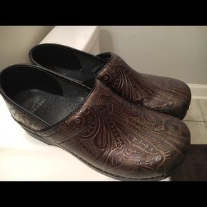 Dansko Shoes