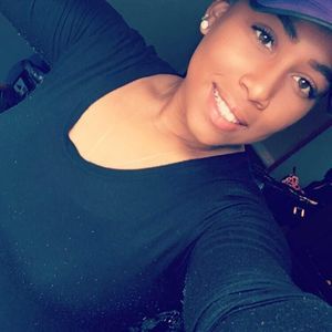 Meet your Posher, Amirah