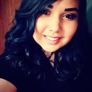 Meet your Posher, Vanessa