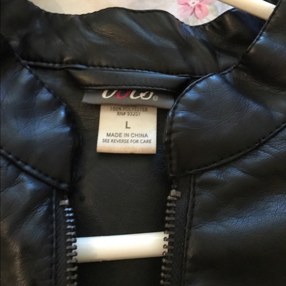 Leather jacket - Picture 2 of 2