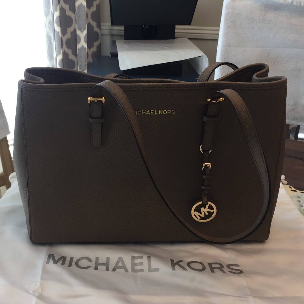 Authentic Michael Kors Handbag