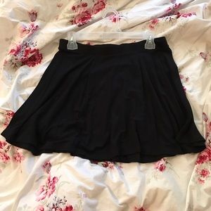 Skater mini skirt