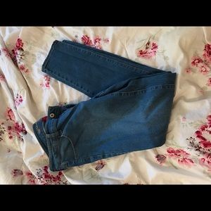 Women's jeans