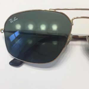 Ray-Ban caravan sunglasses