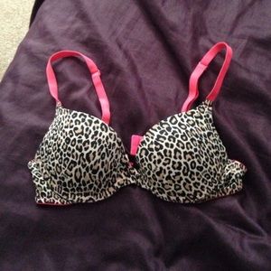 PINK Victoria's Secret push-up bra