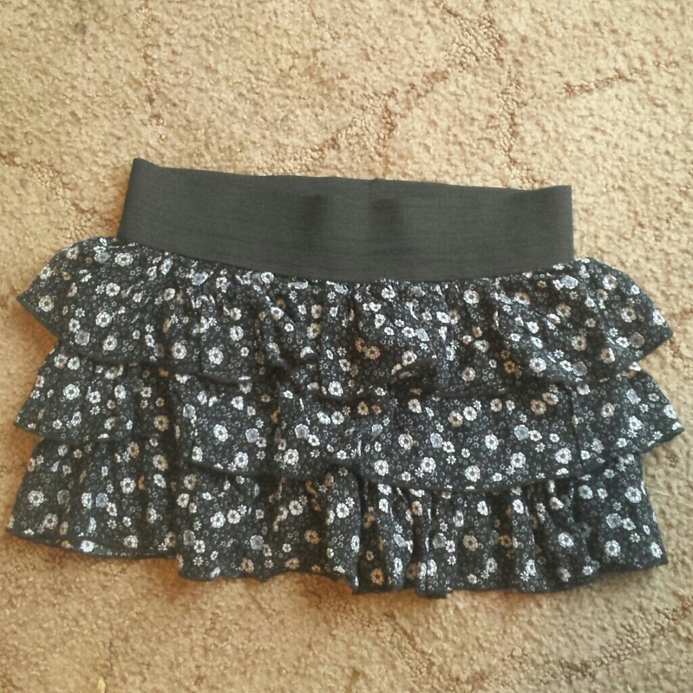 Flowered skirt