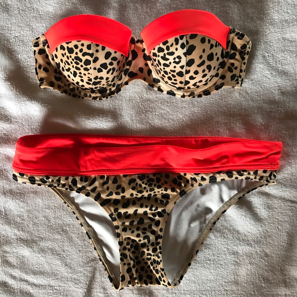 NWOT Victoria Secret Cheetah Print Push up bikini