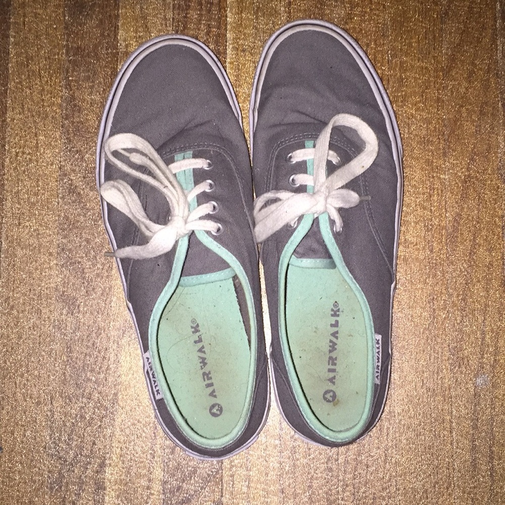 Trendy Sneakers