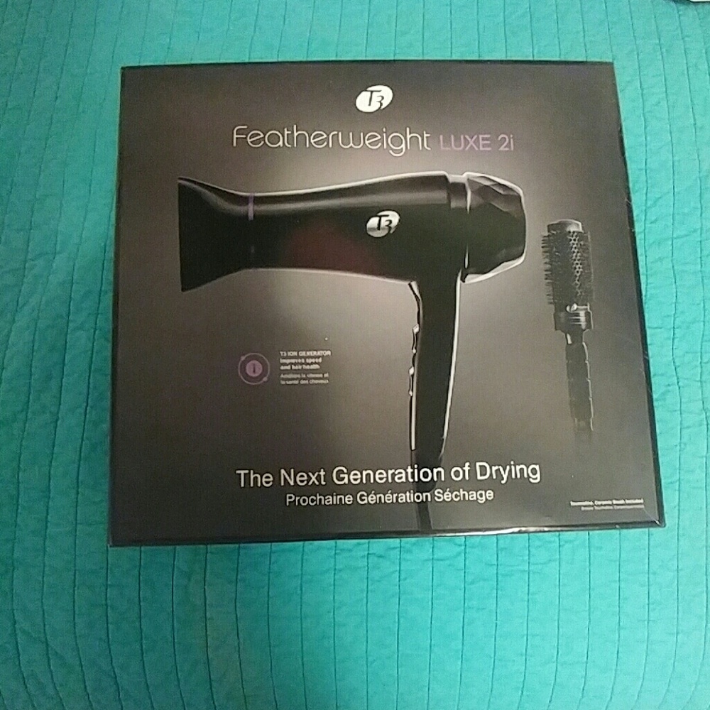 T3 featherweight luxe 2i blowdryer