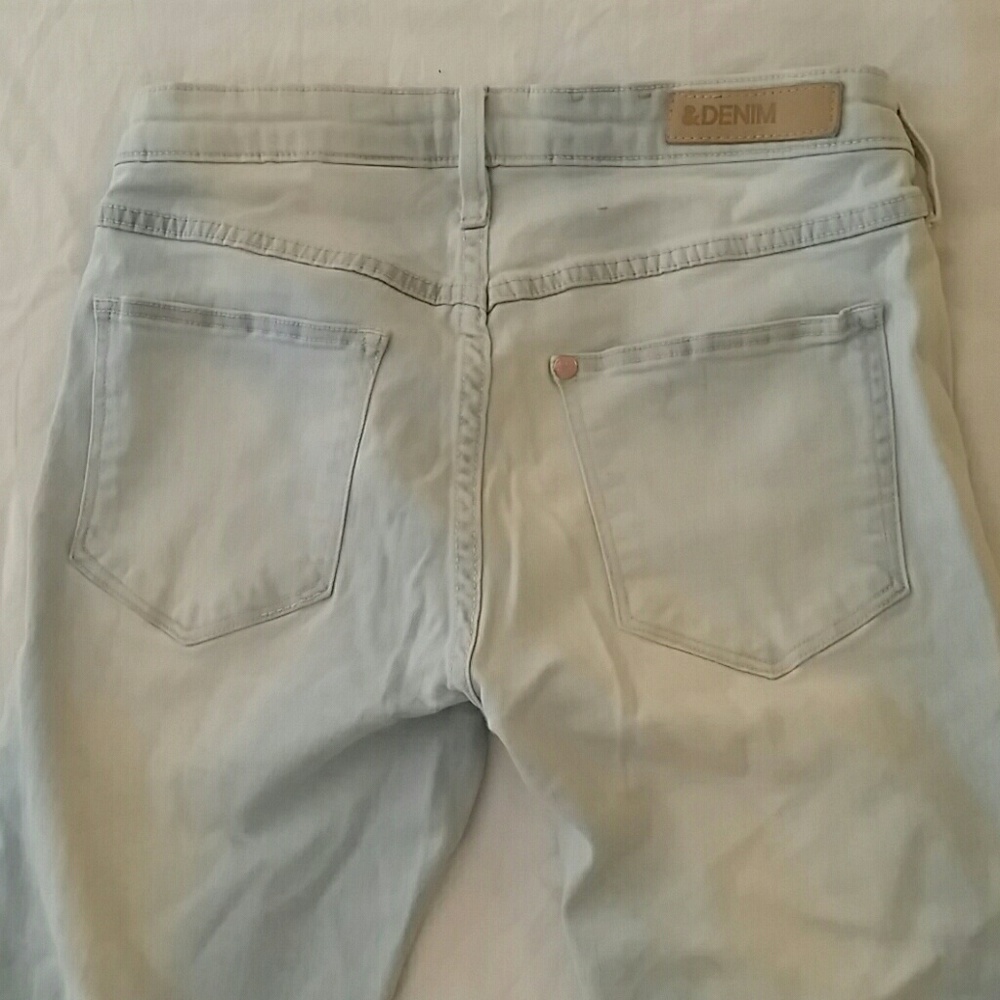 Super skinny super low waist h&m lightwash jeans