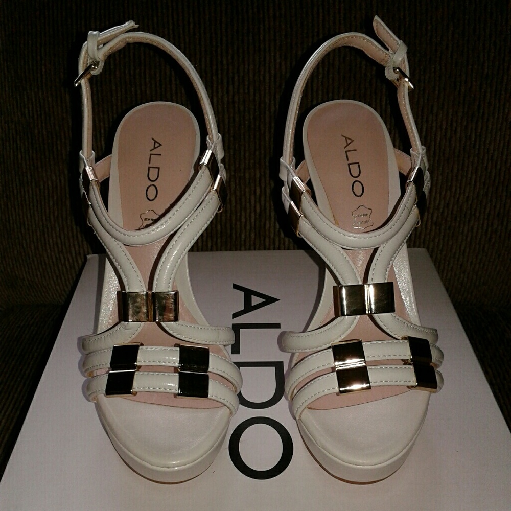 Aldo white and gold heels