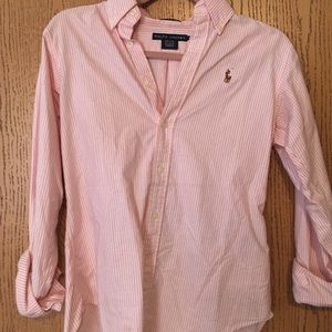 Women's Ralph Lauren classic cut shirt. Size 4