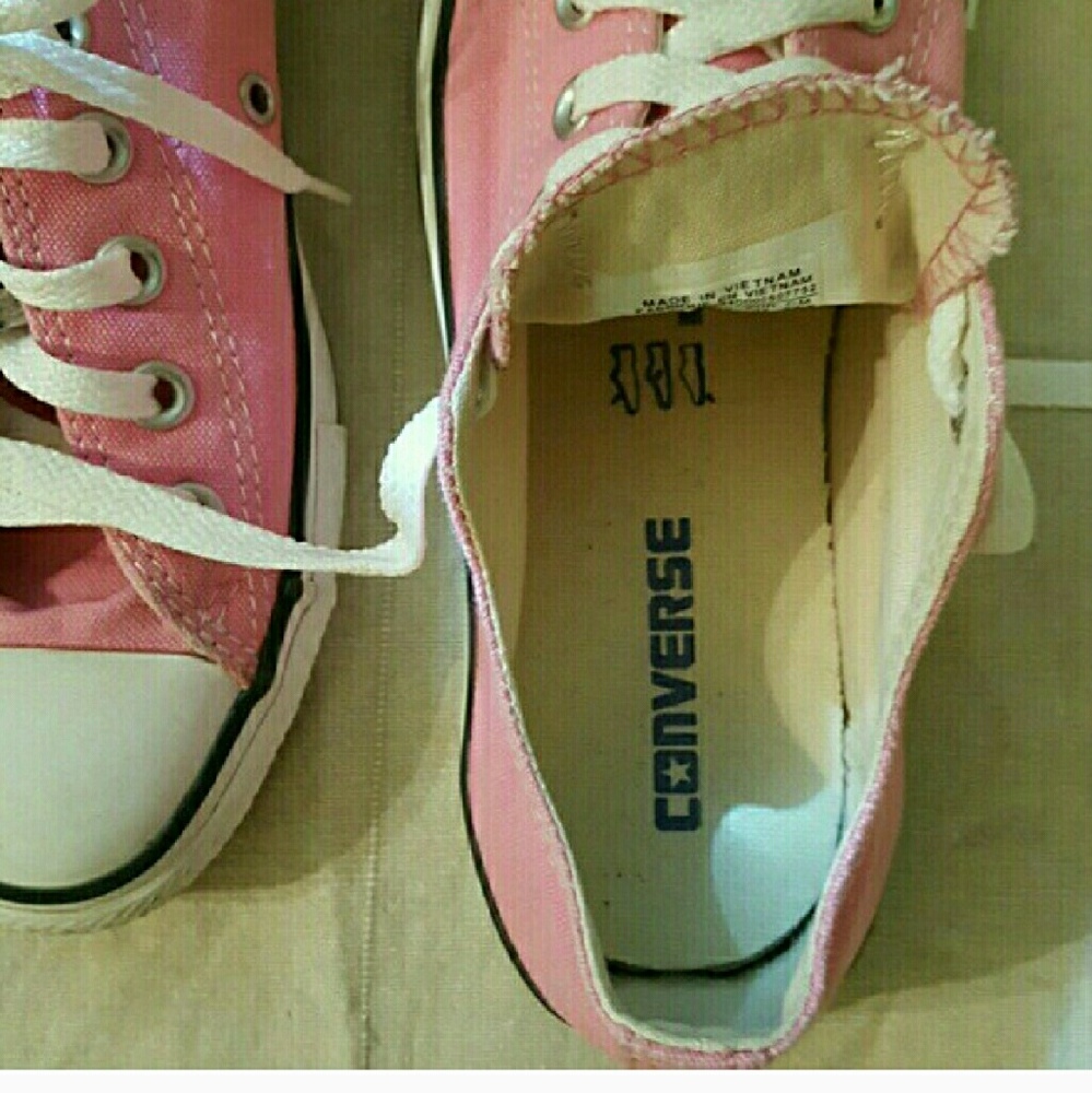 Converse - Picture 4 of 4