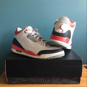 Jordan Retro 3 Fire Red