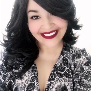 Meet your Posher, Farah