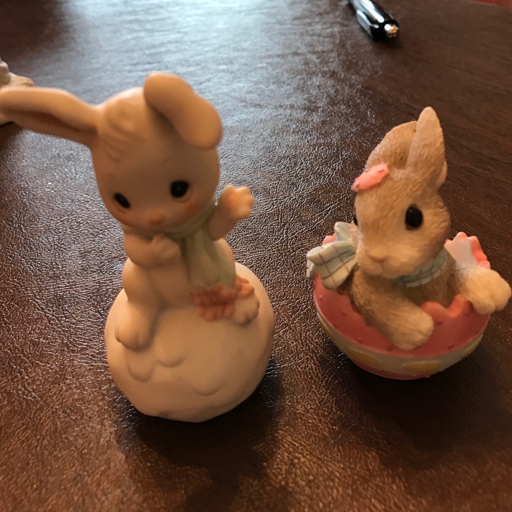 Easter bunnies