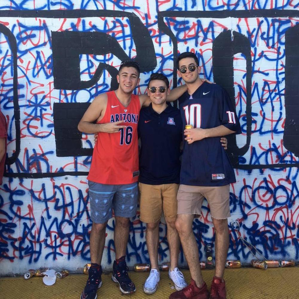 Meet your Posher, Zach