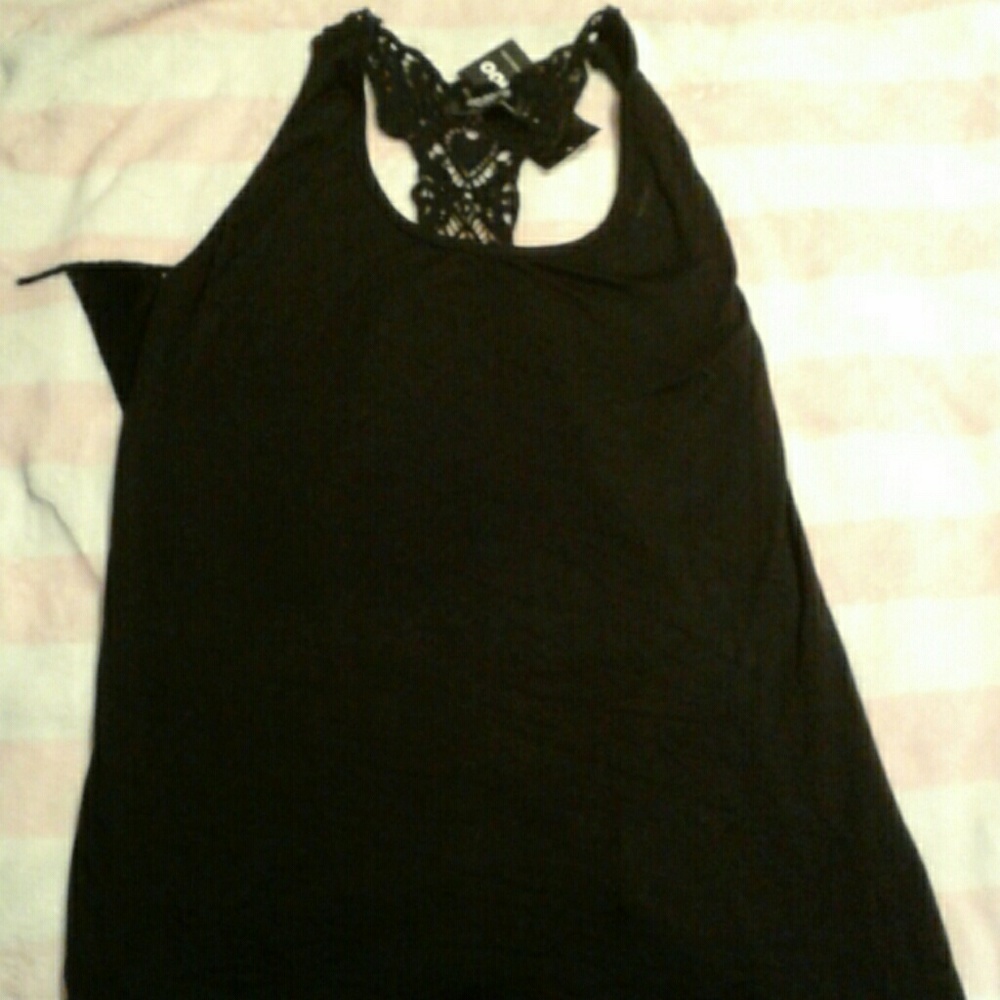 BNWT Lace back tank top
