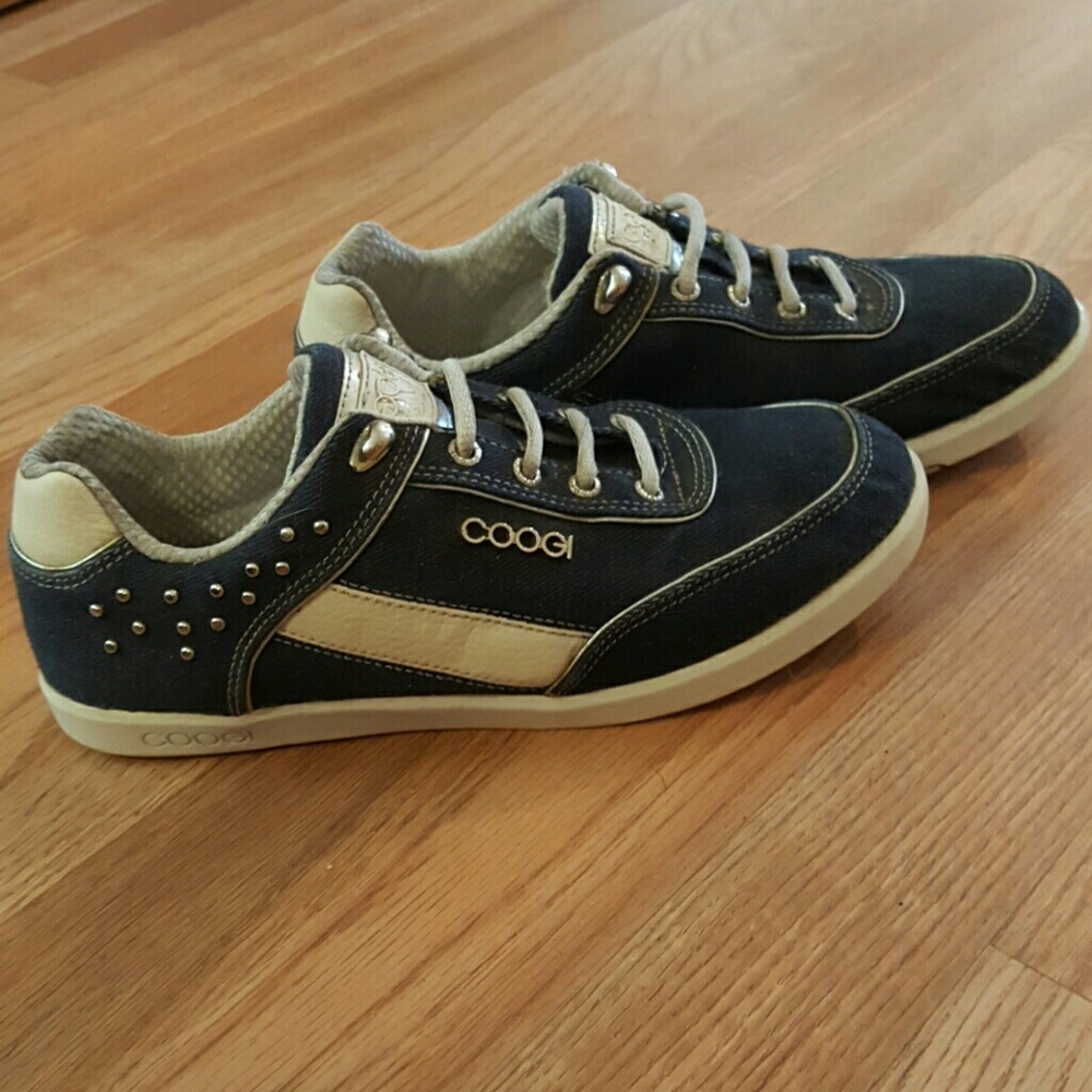 COOGI JEAN SHOES