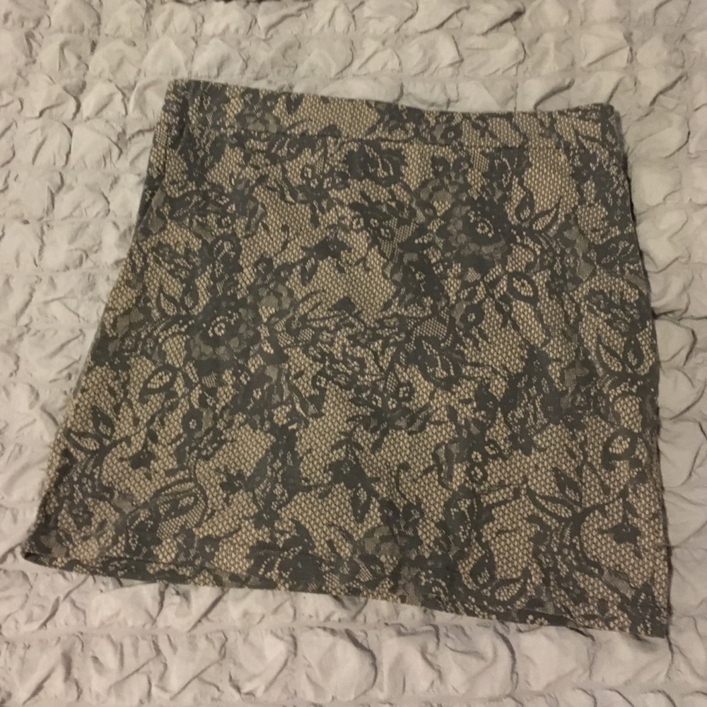 Patterned Forever 21 pencil skirt