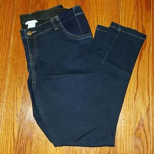 Maternity Skinny Jean Jegging size 8/10