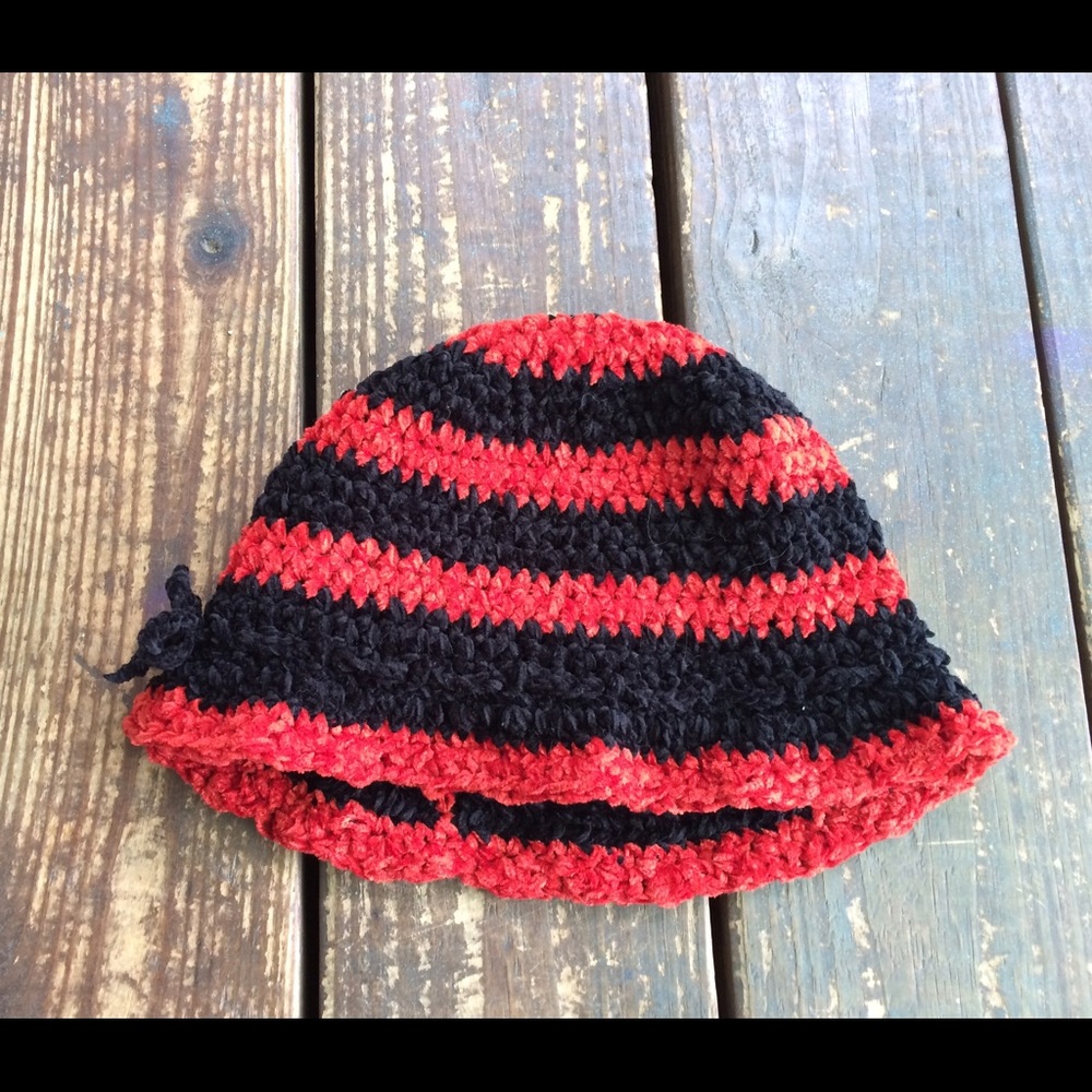 Handmade hat sunset Orange & black