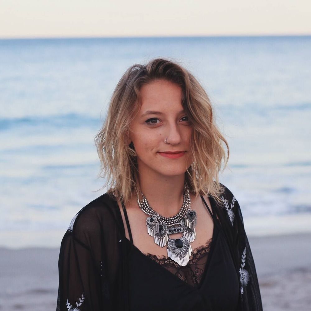 Meet your Posher, Brie