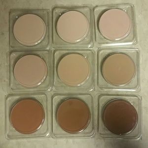 LANCOME DUAL FINISH MUTI-TASKING
