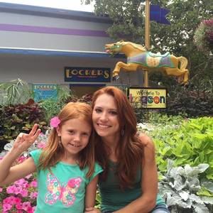 Meet your Posher, Hailey